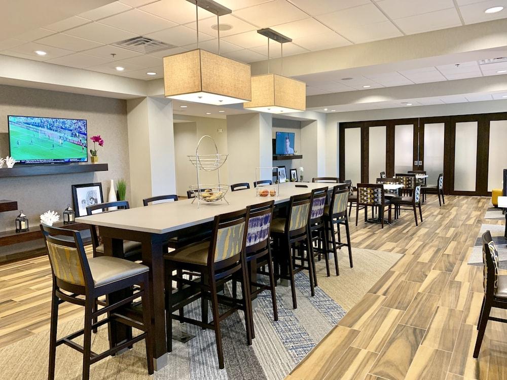 Hampton Inn Cranbury Eksteriør bilde